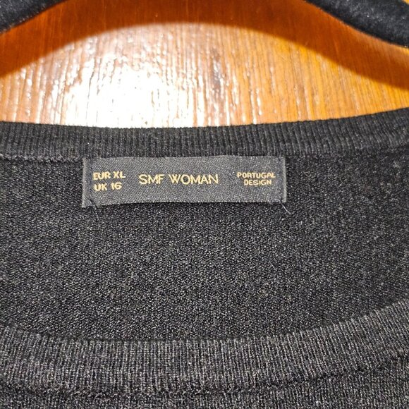 Black Ruffle Sleeve Knit Sweater By SMF Woman EUR XL (UK 16) - Picture 3 of 9